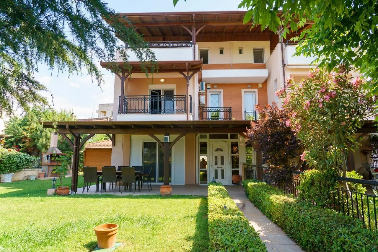 Mansion In Peraia By Thesbnb Villa